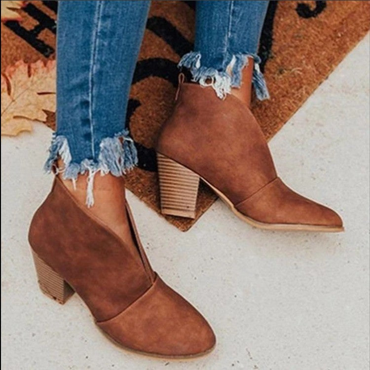 Damen Ankle Boots mit modischem Schnitt und hochwertiger Oberflächenstruktur R&B