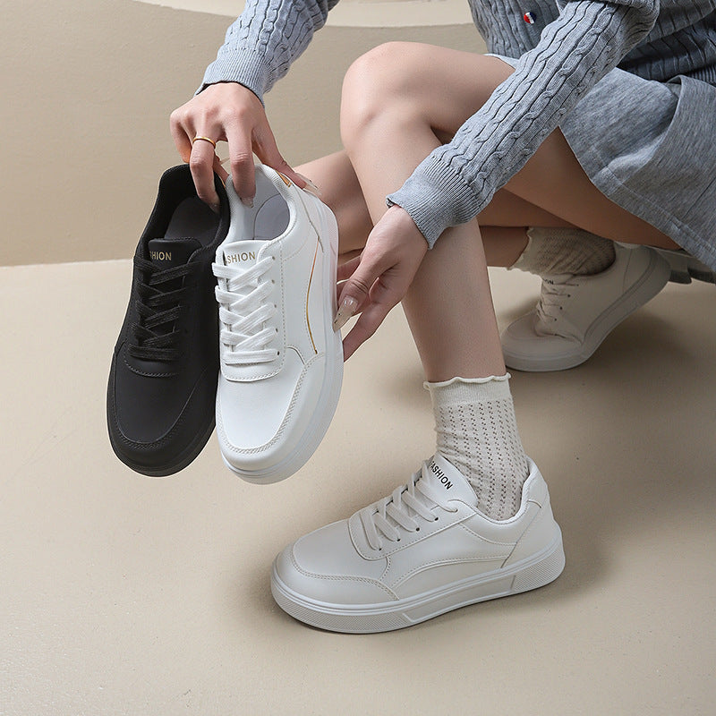 Damen Modische Sneaker mit eleganten Akzenten und atmungsaktiver Sohle