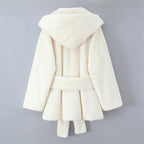 Damen Kapuzenjacke aus kuscheligem Material mit taillierbarem Gürtel und praktischen Taschen R&B
