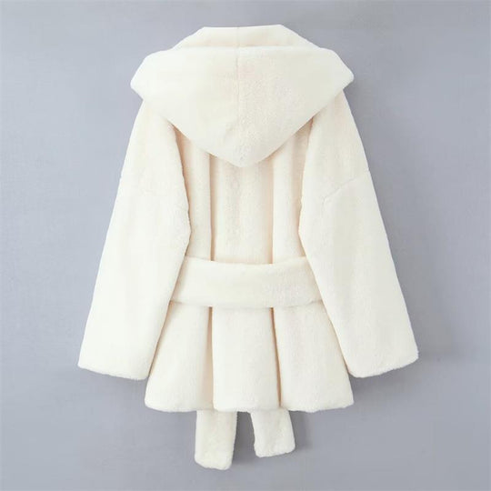 Damen Kapuzenjacke aus kuscheligem Material mit taillierbarem Gürtel und praktischen Taschen R&B