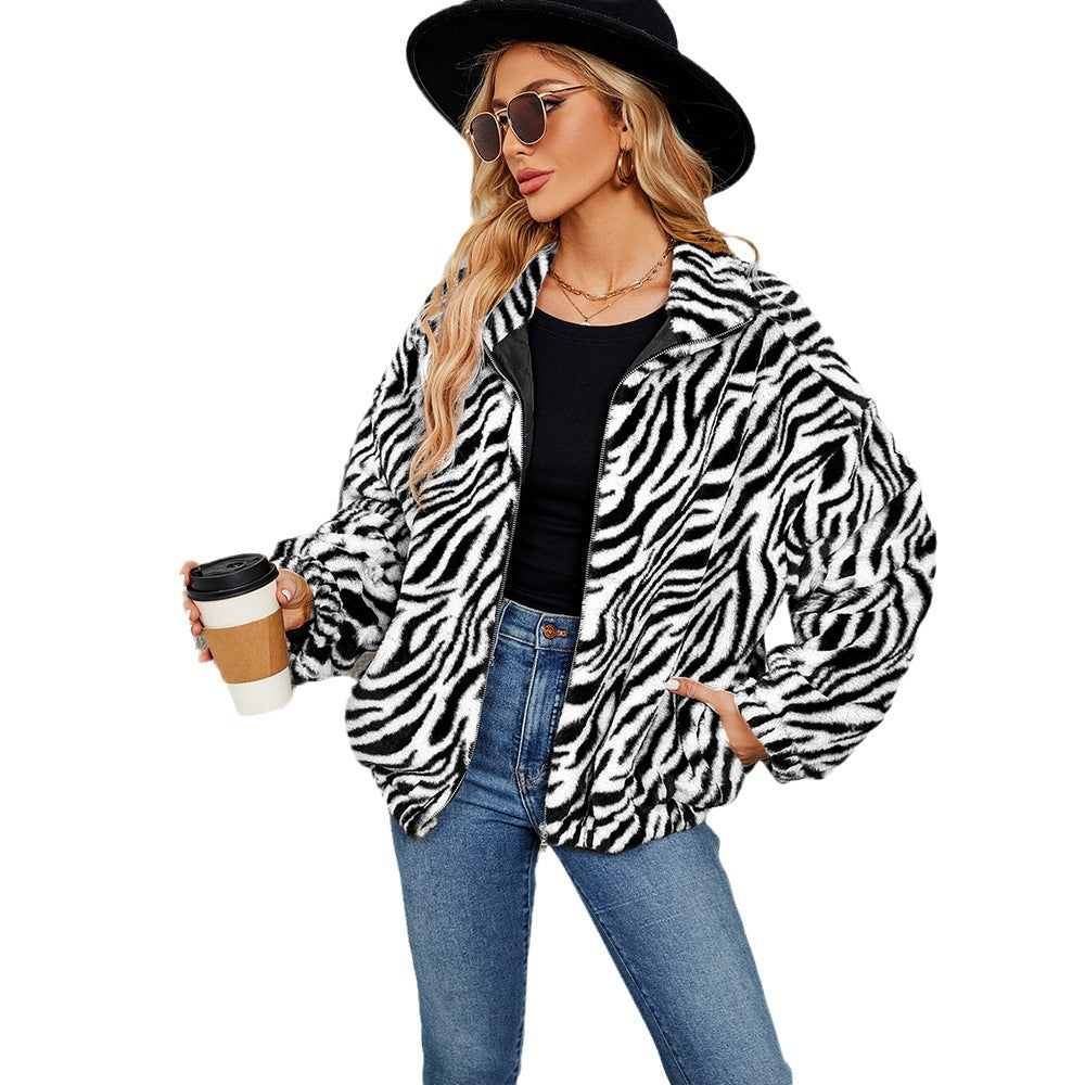 Damen Plüschjacke im trendigen ZR&Bra-Look mit Stehkragen R&B