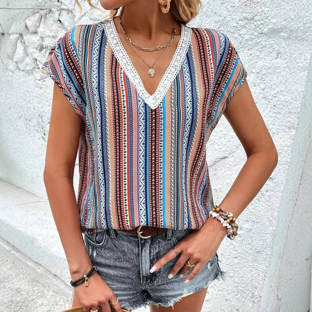 Damen Blusenshirt mit lässigem V-Ausschnitt und buntem Streifenmuster Heidi-Mode