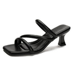 Damen Elegante Sandaletten mit geschwungenen Riemen und komfortablem Blockabsatz