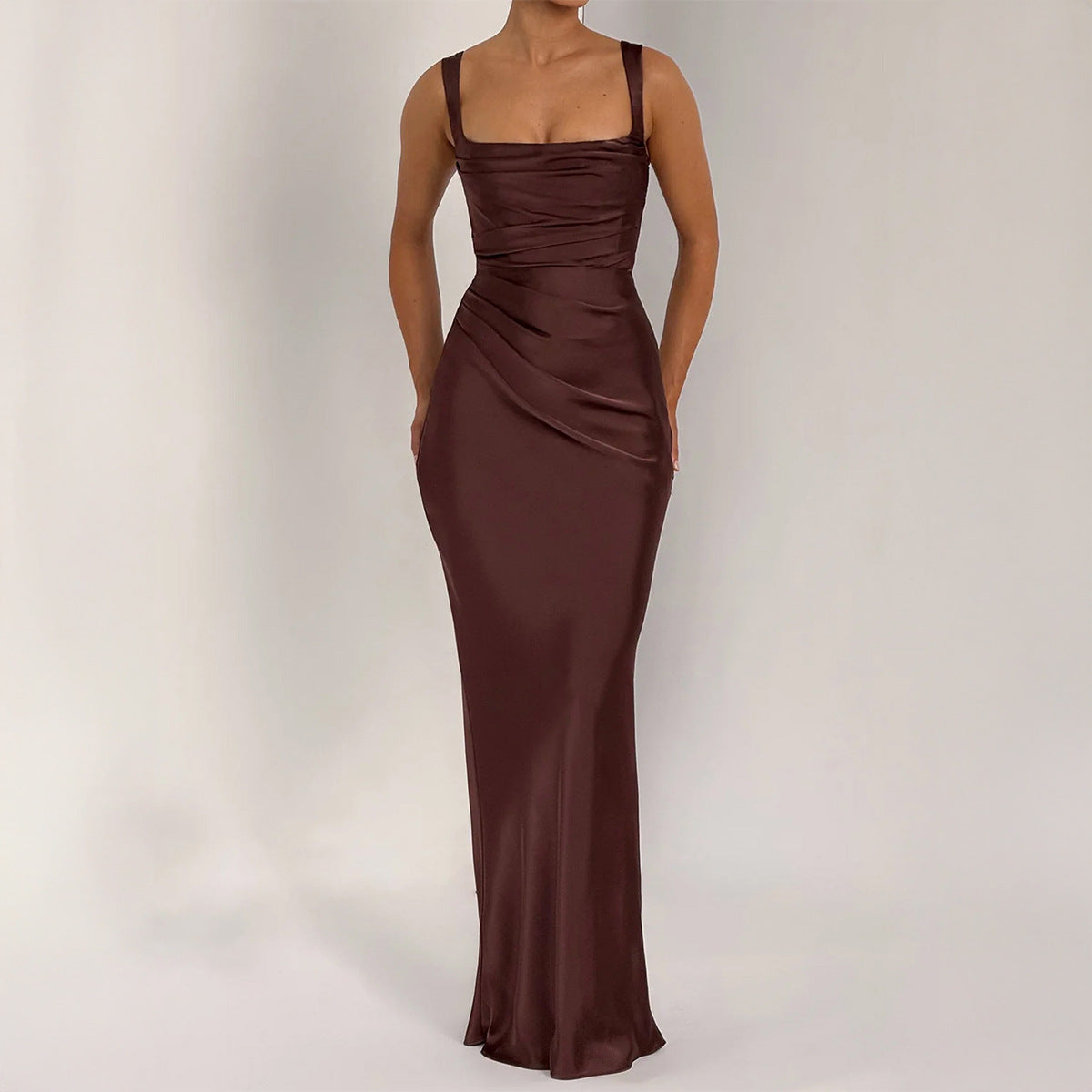 Damen Maxikleid mit elegantem Quadrat-Ausschnitt und figurformendem Design R&B