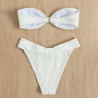 Damen Bandeau-Bikini mit stilvollem Rüschendetail und hohem Taillenschnitt
