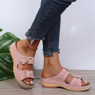 Damen Komfortable Riemensandalen mit floralen Akzenten R&B