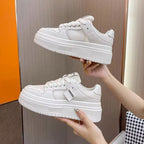 Damen Sneakers mit dämpfendem Plateau und atmungsaktivem Obermaterial R&B