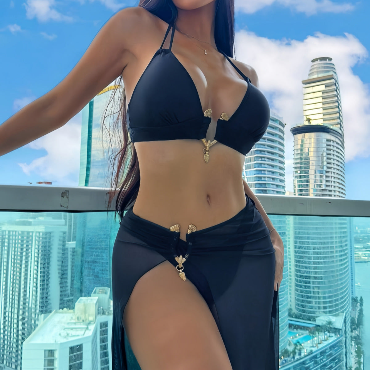 Damen Triangel-Bikini-Set mit eleganter Rock-Überwurf R&B
