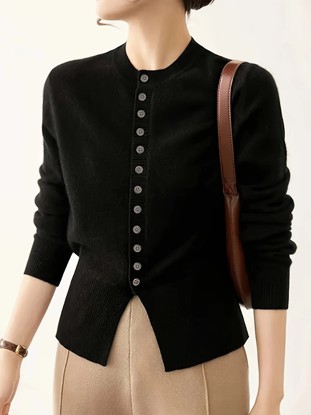 Damen modische Strickjacke mit Knopfleiste und Rippstrickdetails R&B