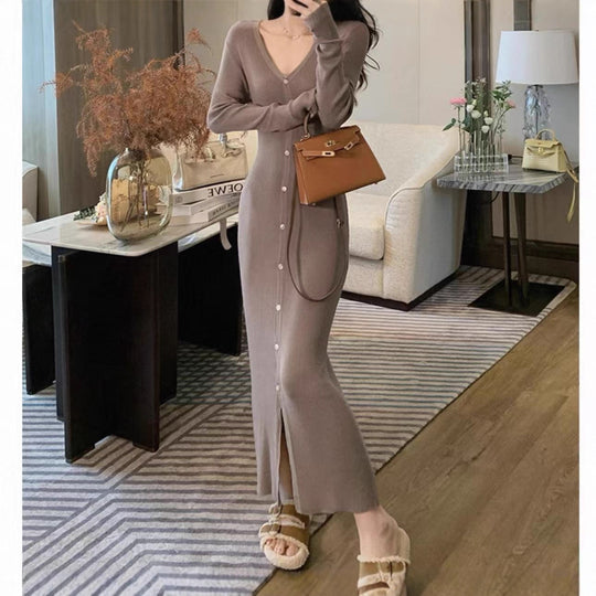 Damen Elegantes Maxikleid mit Knopfdetails und V-Ausschnitt R&B