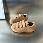 Damen Sportliche Sneakers mit praktischem Klettverschluss aus hochwertigem Wildleder R&B