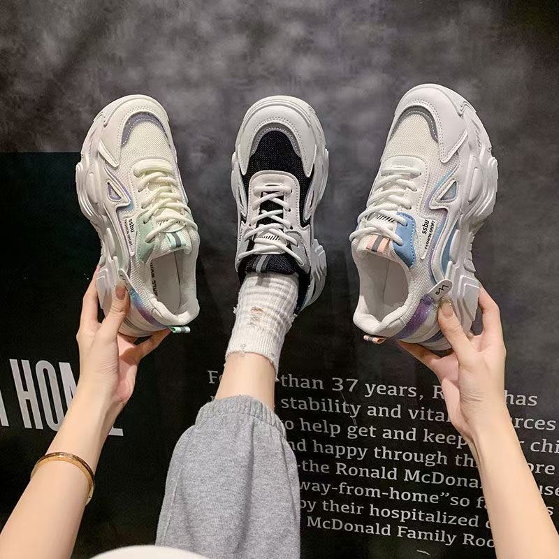 Damen Sportliche Sneaker mit rutschfester Sohle und atmungsaktivem Material R&B