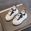 Damen Sneaker mit modischem Spitzen-Design und bequemer Sohle