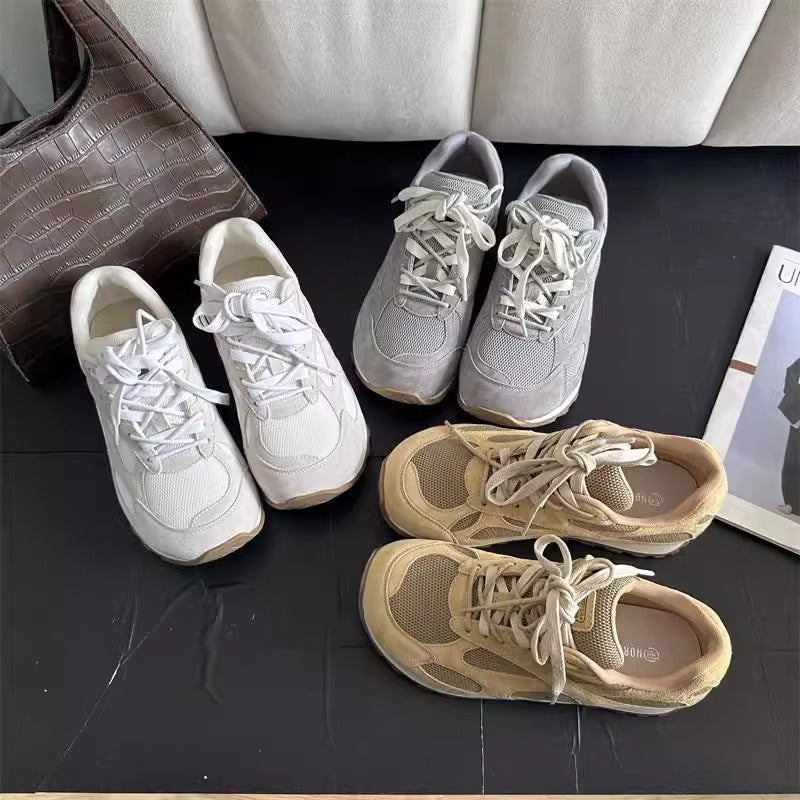 Damen Sportliche Sneaker mit atmungsaktivem Mesh und modischer Wildleder-Oberfläche R&B