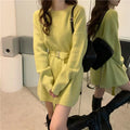 Damen Strickkleid mit Taillengürtel und weitem Schnitt