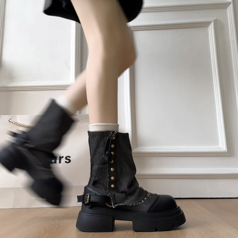Damen Modische Chunky Stiefeletten mit dekorativem Riemen und robustem Profil R&B