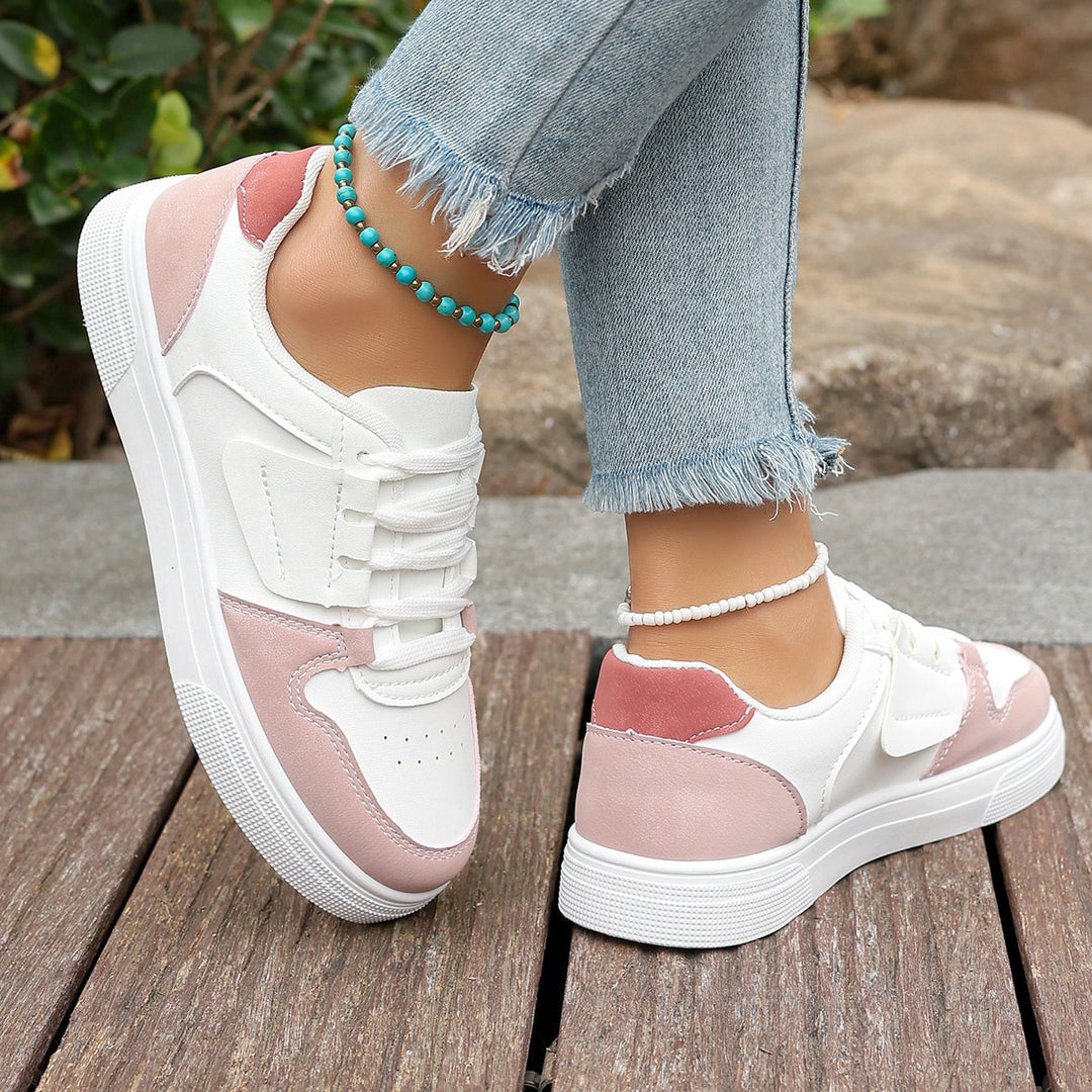 Damen Sneakers im stilvollen Retro-Design mit komfortabler Schnürung R&B