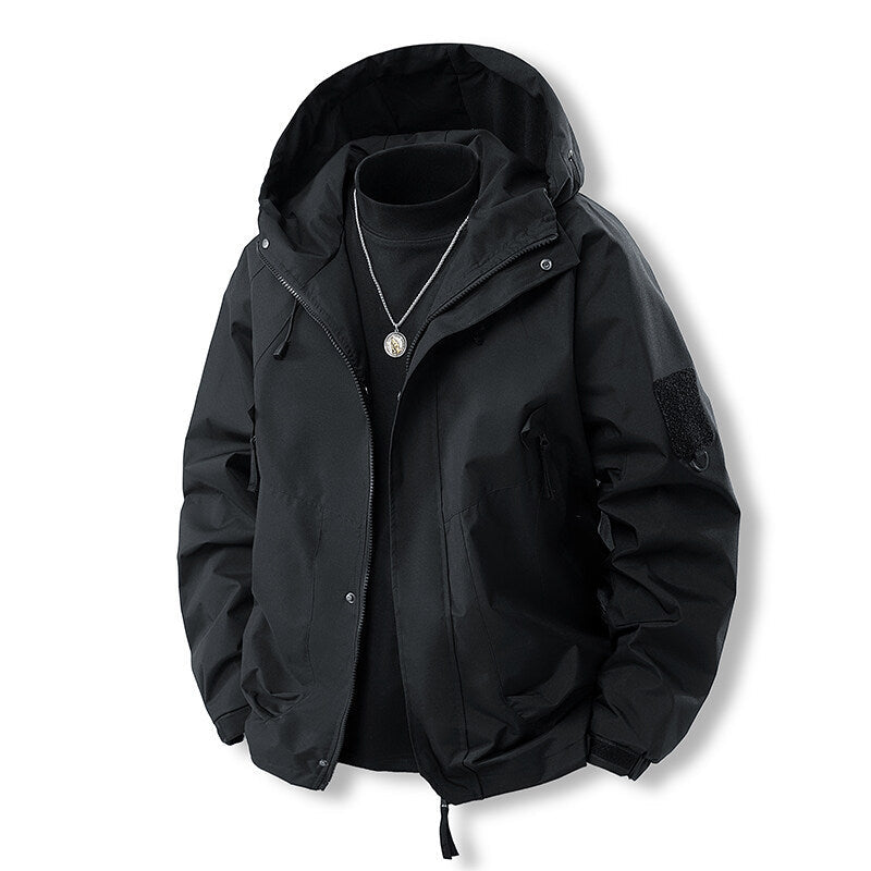 Herren funktionale Outdoor-Jacke mit verstellbarem Kapuzenbereich und atmungsaktiven Eigenschaften R&B