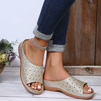 Damen Komfortable Mulesandaletten mit floralem Lochmuster und rutschfester Sohle R&B