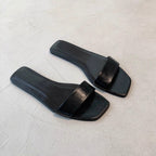 Damen Flache Sandalen mit geschwungenem Riemendesign und rutschfester Sohle R&B