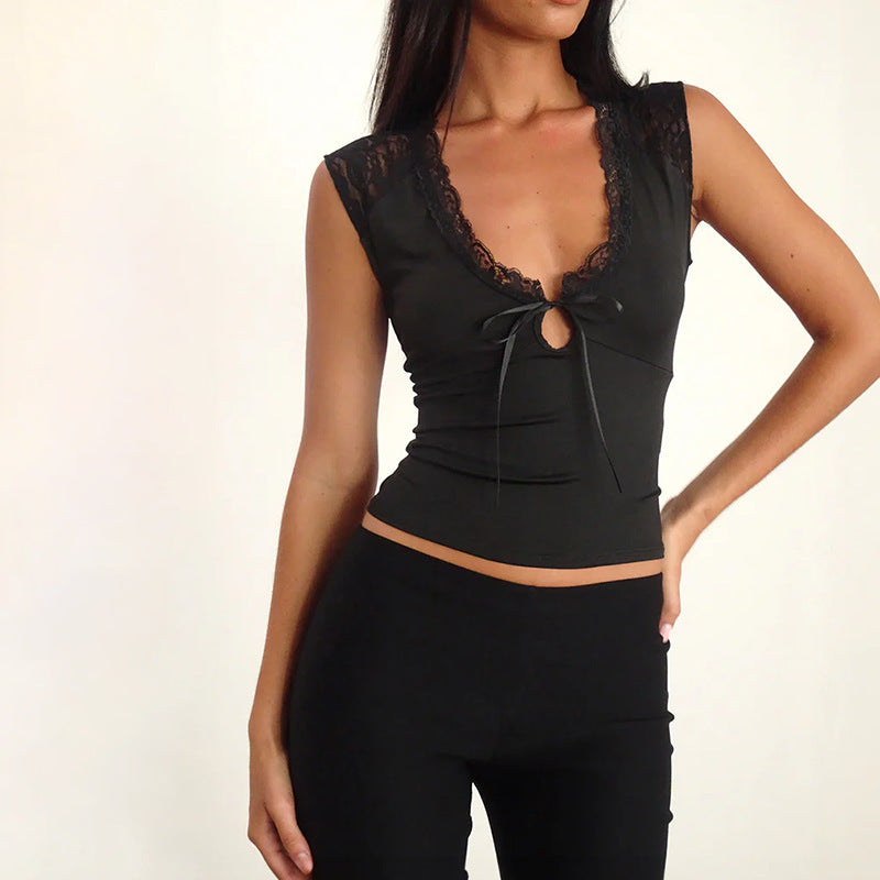Damen Top mit Spitzenbesatz und raffiniertem Bindedetail R&B