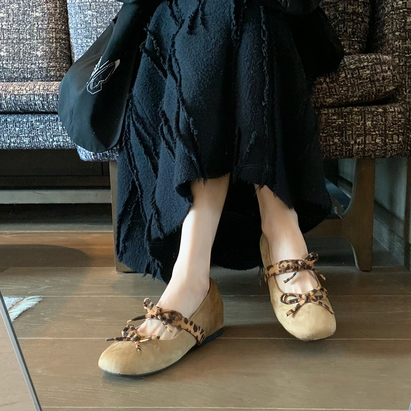 Damen elegante Mokassins mit dekorativen Schnürdetails R&B