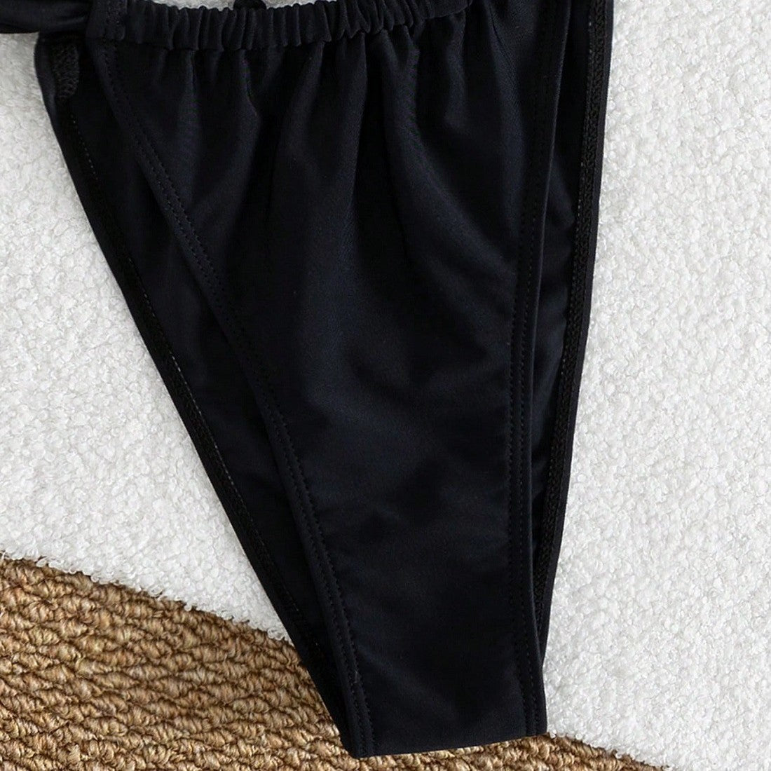 Damen Triangel-Bikini-Set mit dekorativem Ring R&B
