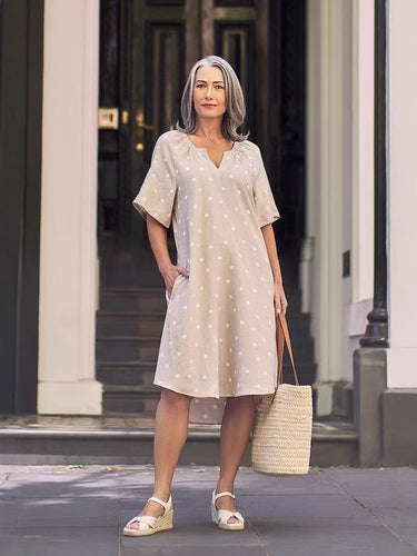 Damen Freizeitkleid mit lässigem V-Ausschnitt und praktischen Taschen Heidi-Mode