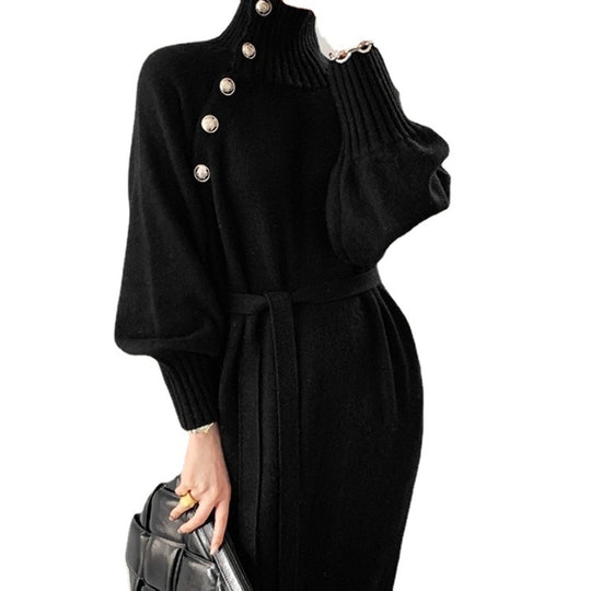 Damen Strickkleid mit Rollkragen und eleganten Knopfdetails R&B