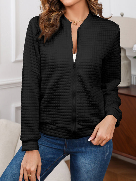 Damen Steppjacke mit elegantem Schnitt und hochschließendem Kragen R&B