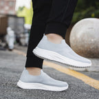 Damen nan gestrickter Sockensneaker mit stoßdämpfender Keilsohle und nahtlosem Slip-On R&B