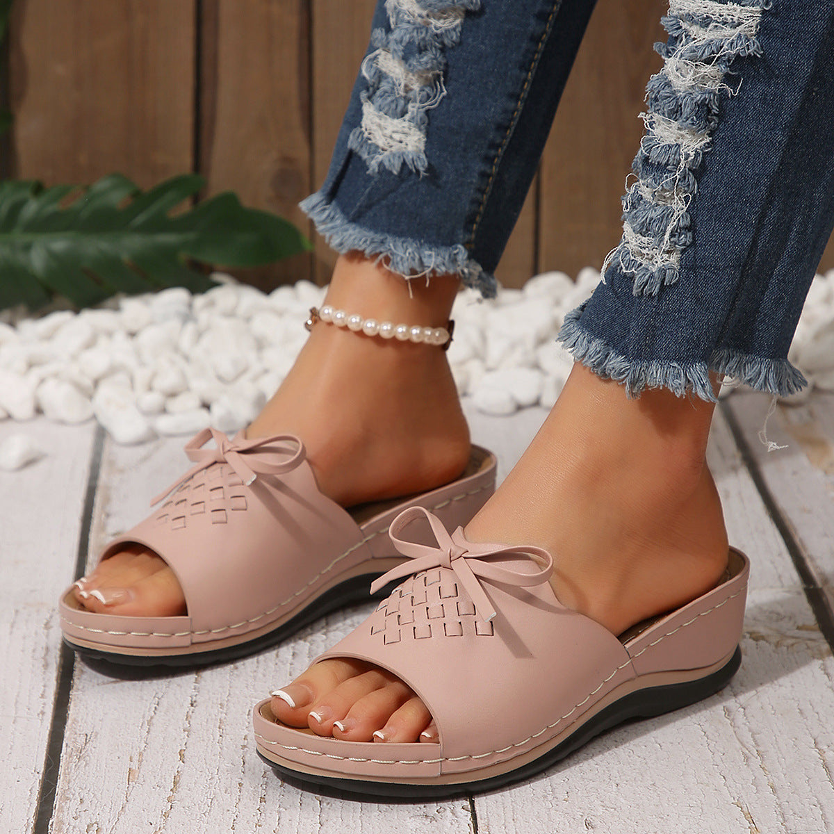 Damen Komfortable Ledersandalen mit geflochtenem Design und modischem Schleifenakzent R&B