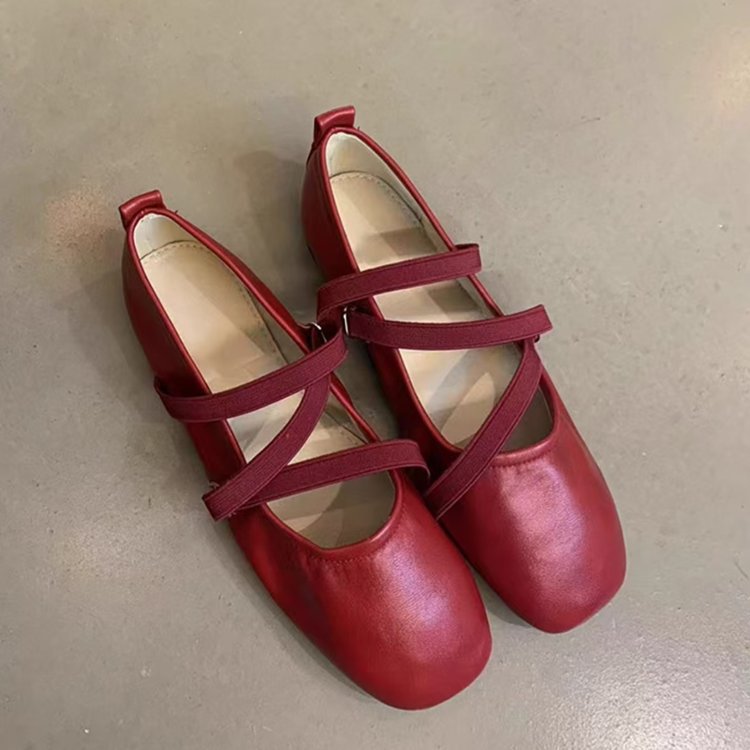 Damen elegantes Ballerina-Modell mit modischem Riemchen und hochwertigem Leder R&B
