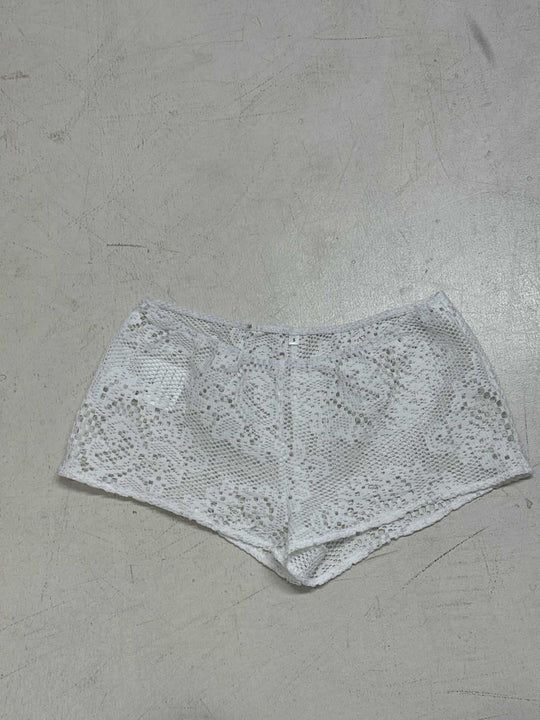 Damen Spitzenshirt mit elegantem Kragen und Knopfdetail R&B