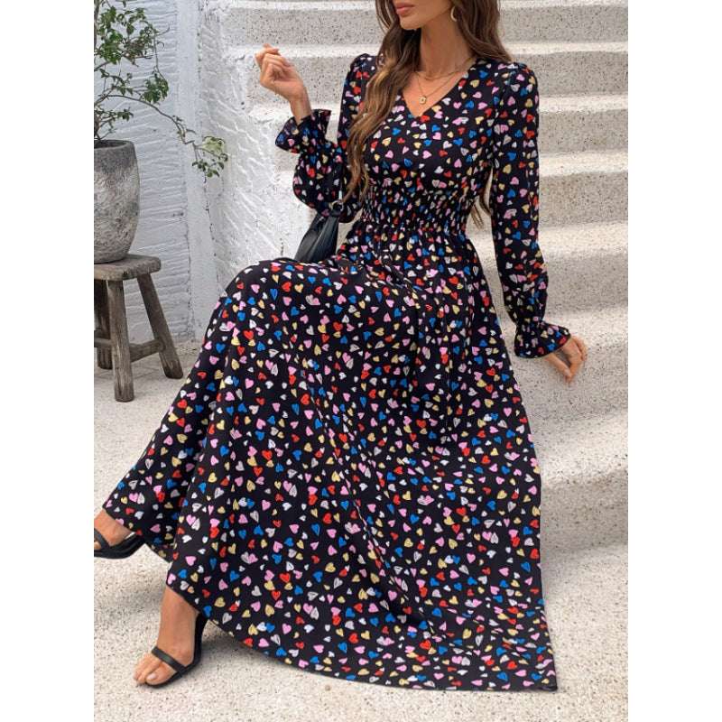 Damen Maxikleid mit farbenfrohem Herzmotiv und elastischem Taillenbereich R&B