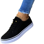 Damen Sneaker im eleganten Vintage-Look mit modischen Broguemustern R&B