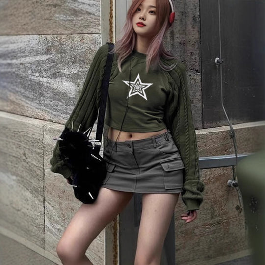 Damen Cropped Pullover mit grafischem Sternenmotiv und strukturiertem Armdesign R&B