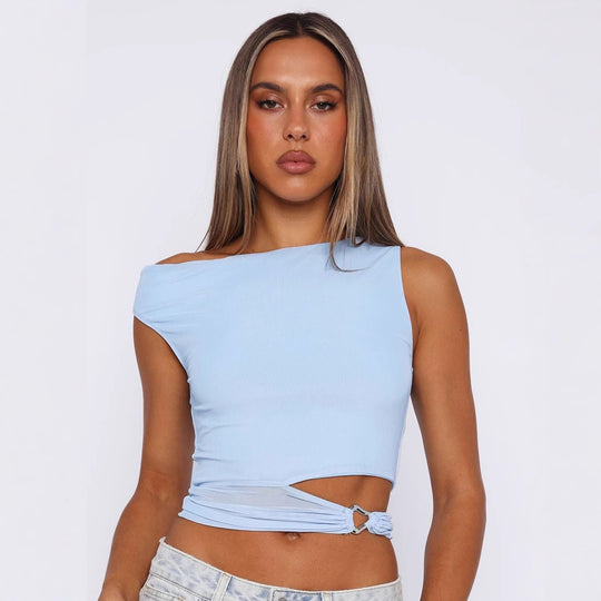Damen Crop-Top mit asymmetrischem Schnitt und dekorativem Ringdetail R&B