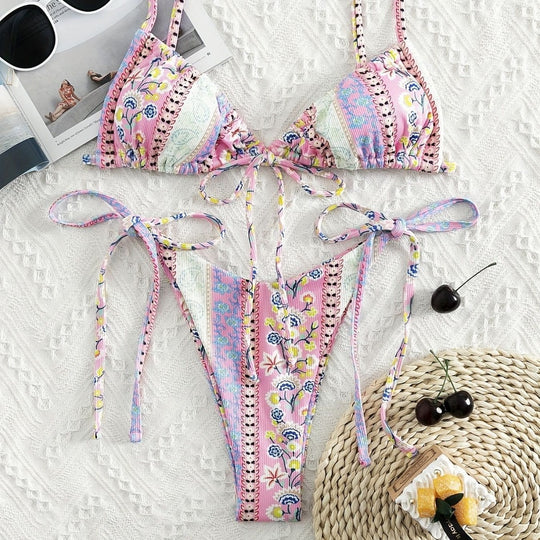 Damen Triangel-Bikini mit verspieltem Design und verstellbaren Trägern R&B