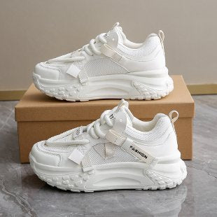 Damen Sportliche Sneakers mit modernem Mesh-Obermaterial und luftiger Sohle R&B