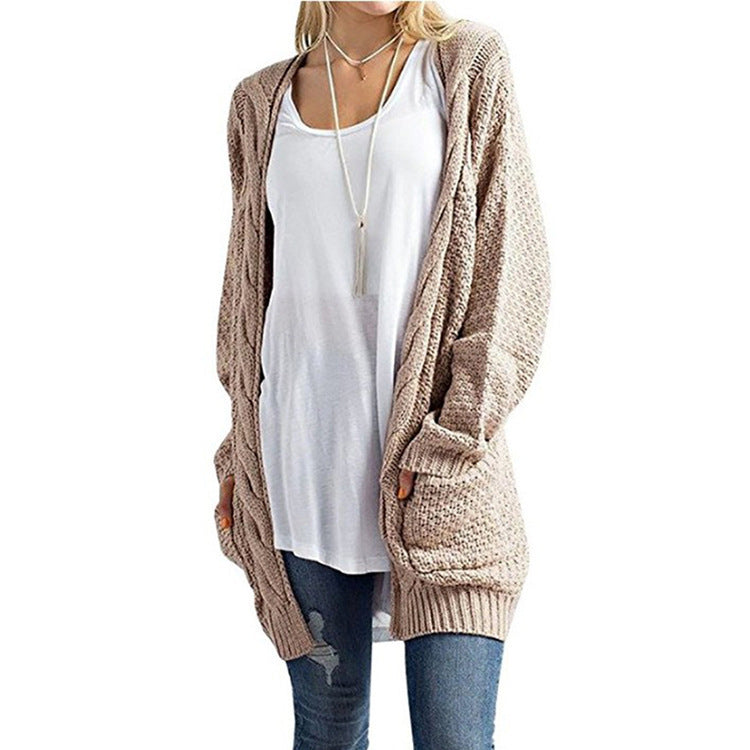 Damen Strickjacke mit Taschen und detailreicher Zopfmusterstruktur R&B