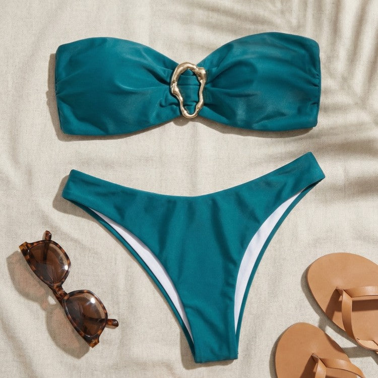 Damen Bikini-Set mit modischem Triangel-Oberteil und sportlichen High-Waist-Hosen R&B