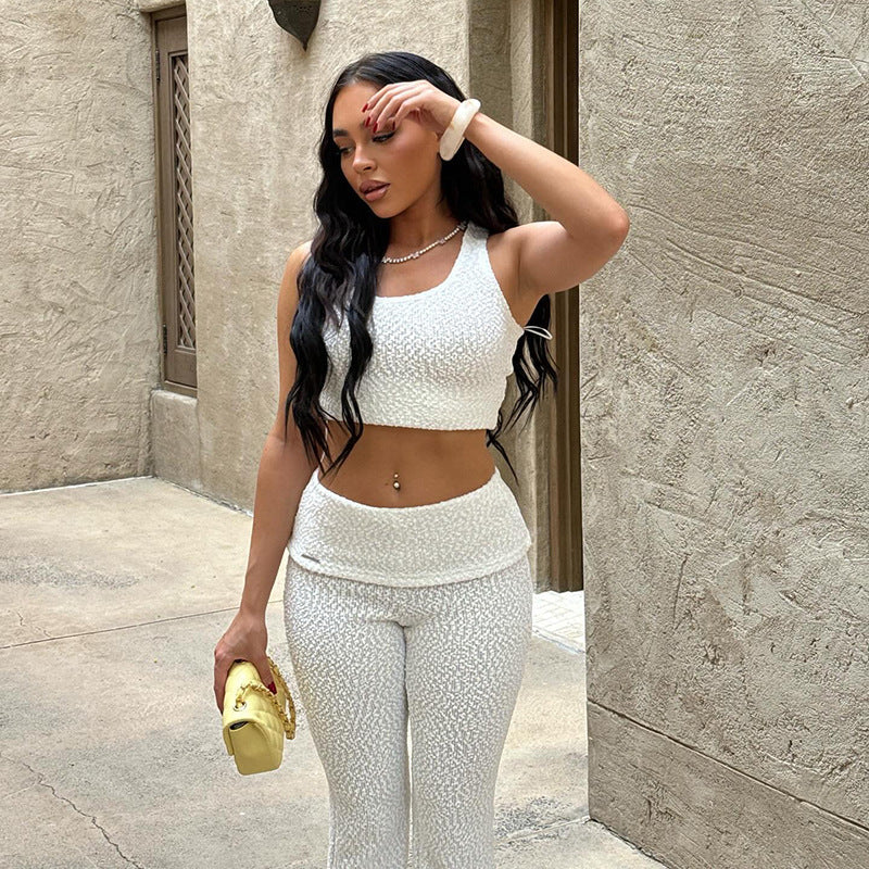 Damen trendiges Sport-Outfit mit schickem Oberteil und enganliegenden Leggings R&B