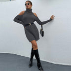 Damen Strickkleid mit schickem Rollkragen und offenen Schultern R&B