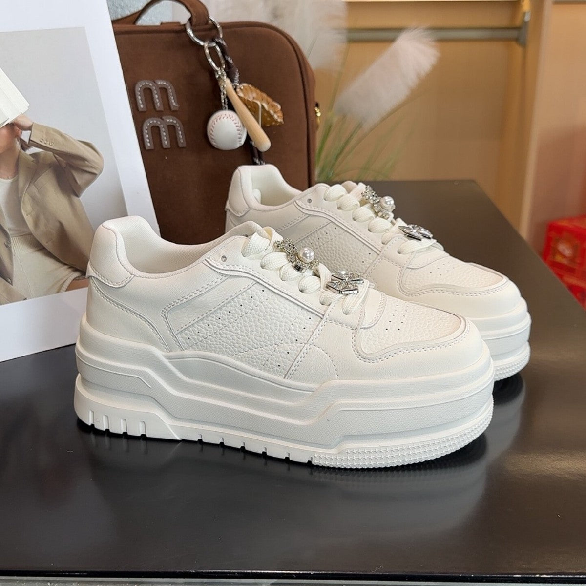 Damen modische Plateau-Sneaker mit besonderem Glitzerverzierung und atmungsaktiver Struktur R&B