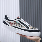 Damen Sneakers mit grafischem Muster und bequemer Sohle R&B