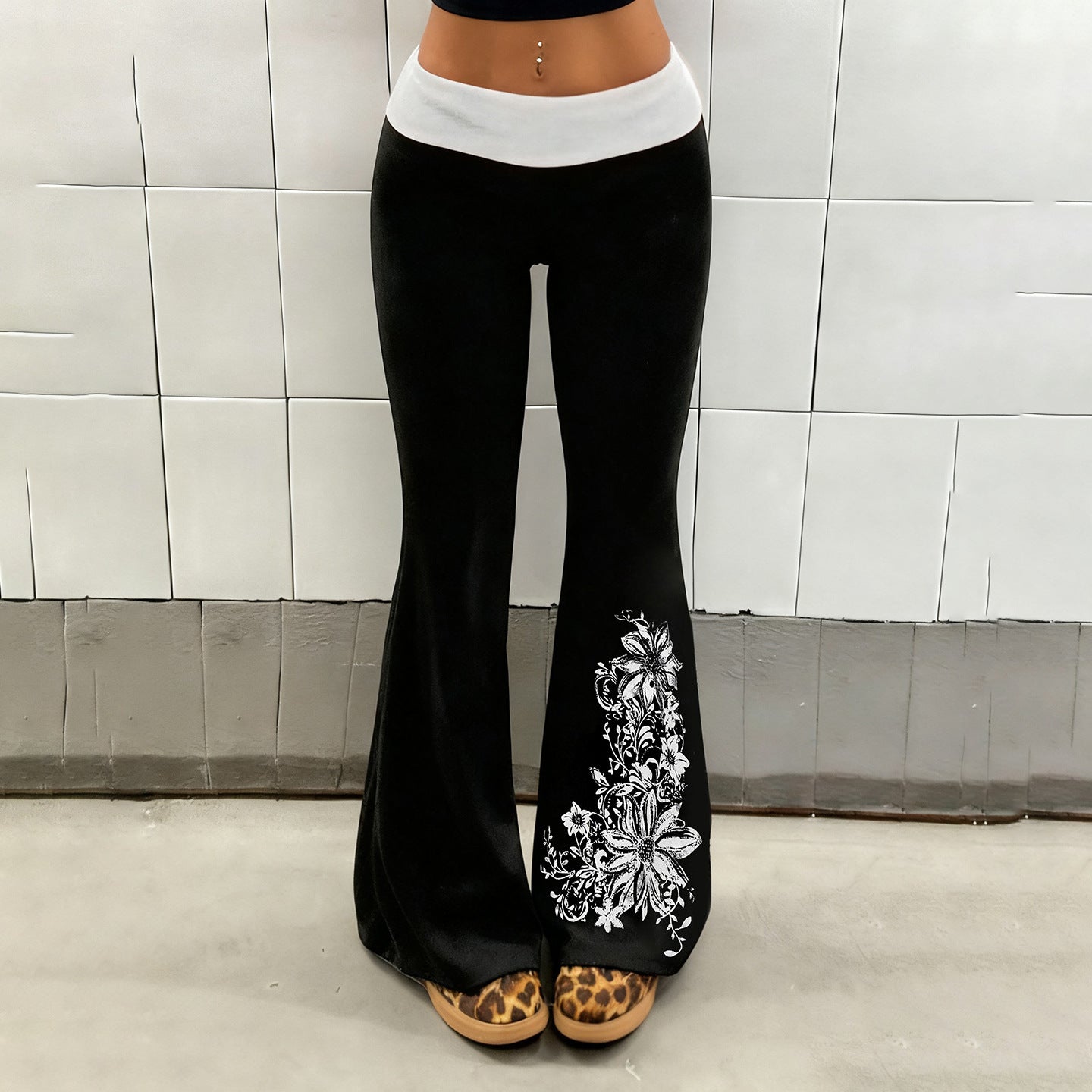 Damen Flared Yoga-Hose mit floralem Druck und hohem Bund R&B