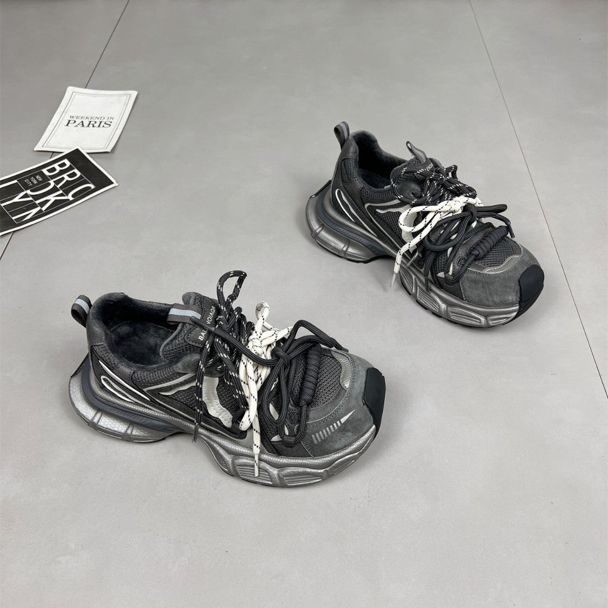 Damen Sportliche Freizeitsneaker mit stabiler Dämpfungstechnologie R&B