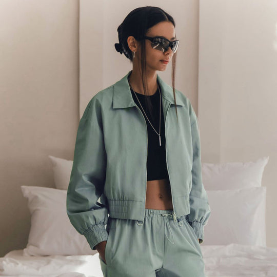 Damen Modischer cropped Windbreaker mit elastischen Bündchen R&B