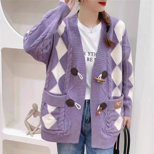 Damen Grob gestrickter Cardigan mit romantischem Rautenmuster und dekorativen Holzknöpfen R&B